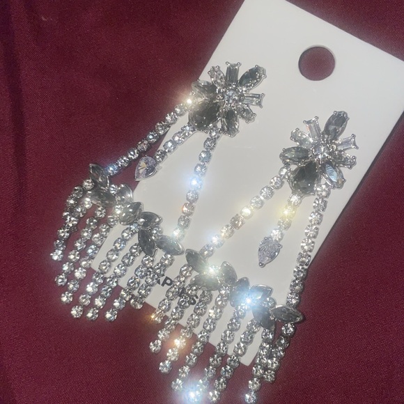 Express Rhinestone Embellished Chandelier Drop Earrings - Picture 10 of 14